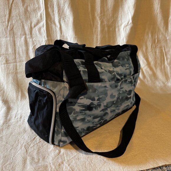 Gym Duffle Bag - Picture 3 of 4